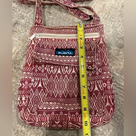 Kavu Crossbody Bag Purse Adjustable Strap Pink & White - Picture 8 of 9